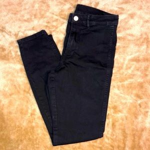 H&M BLACK DENIM JEANS